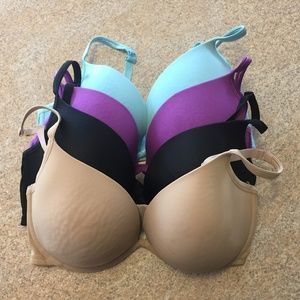 Lane Bryant Cacique Bras (40DDD)